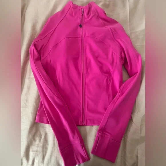 Lululemon Nulu Cropped Define Jacket - Picture 3 of 8